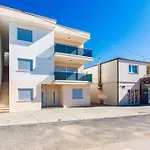 Apartman App Grabovickic 2 By Interhome *