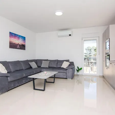 App Grabovickic 2 By Interhome *