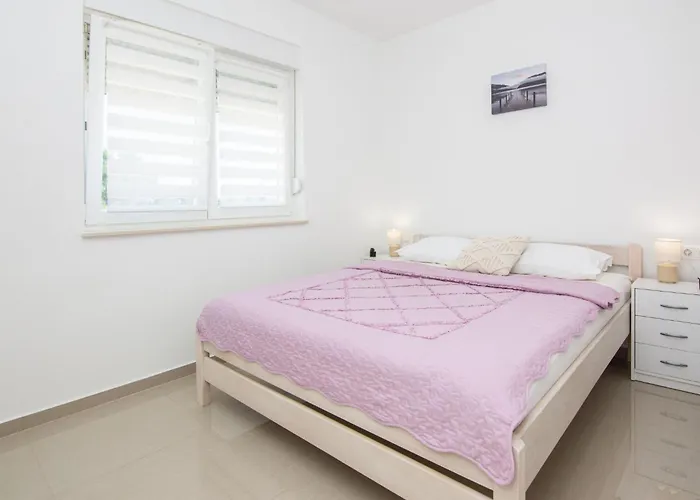 App Grabovickic 2 By Interhome Apartment